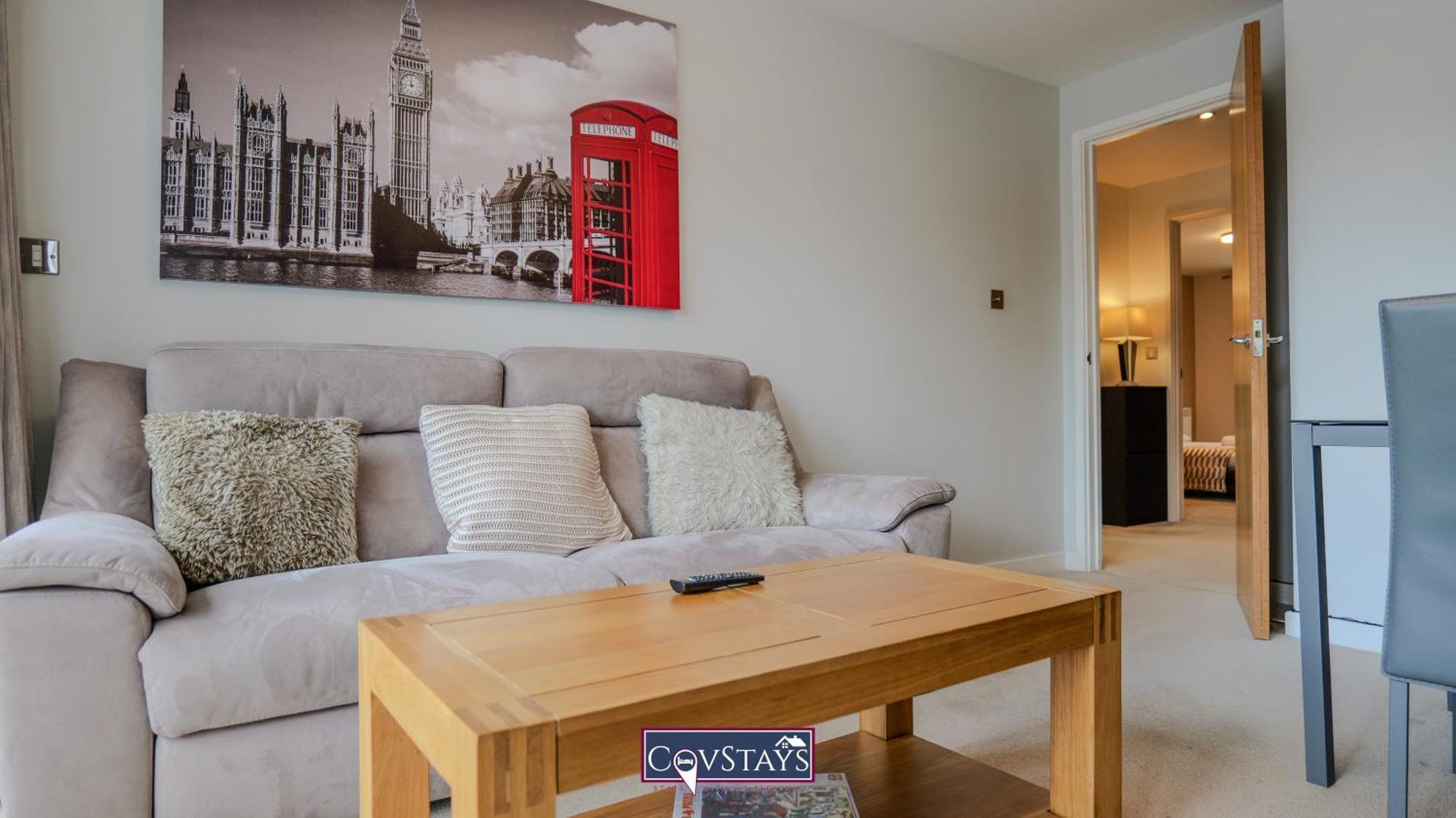 Triumph House - 3-Bed 2-Bath Apartment In Coventry City Centre By Covstays Exterior foto